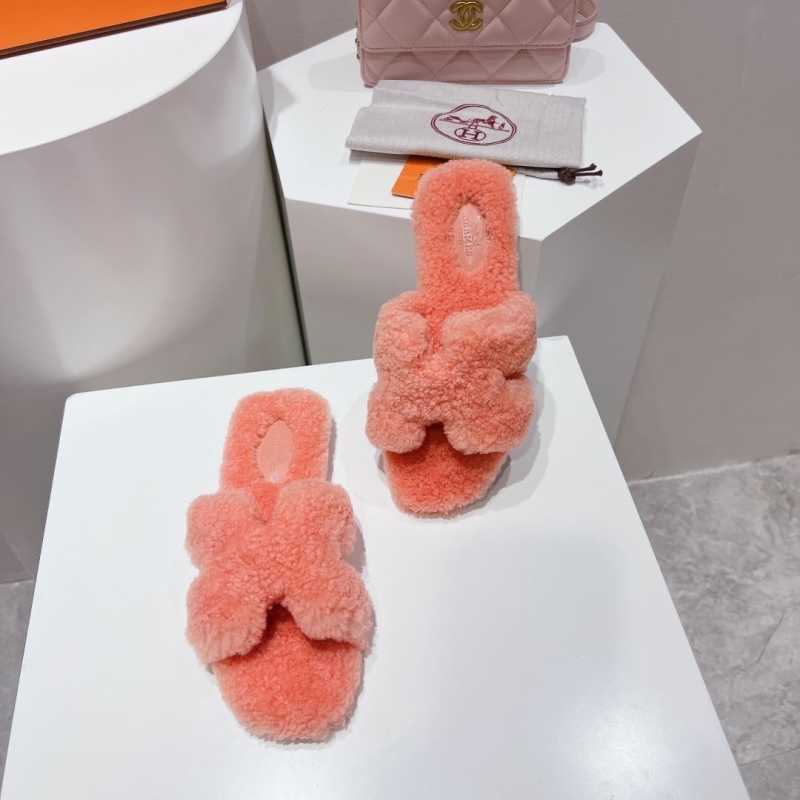 Hermes Slippers